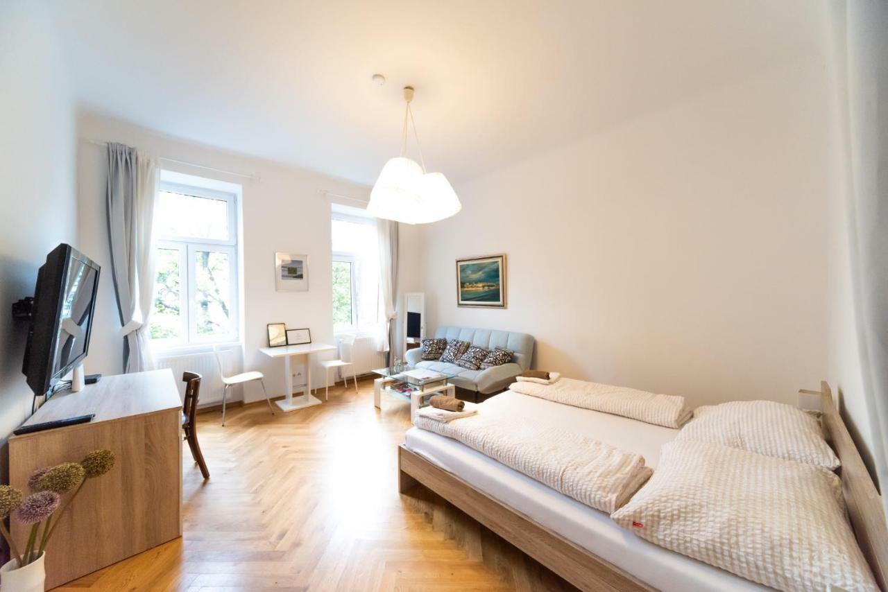 Prater Studio Next Fair, Un, Wu And City Center Apartment Vienna Exterior photo